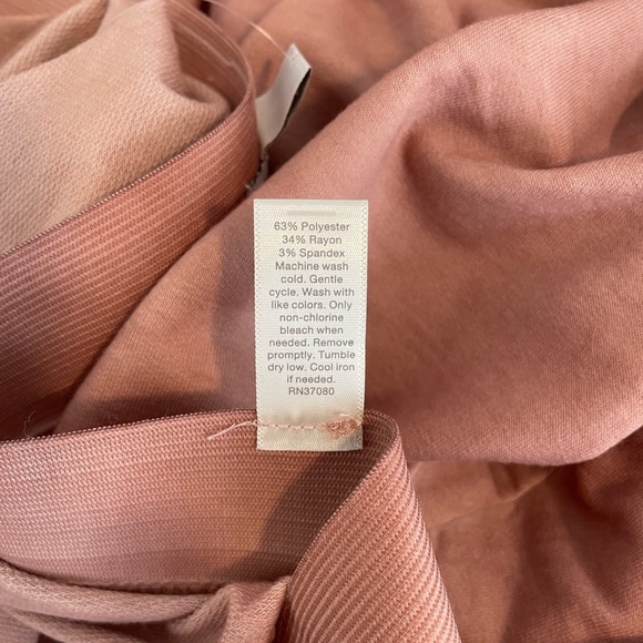 stretchy faux wrap soft Skirt in dusty rose pink color size 22W - 24W NWT - Picture 7 of 9